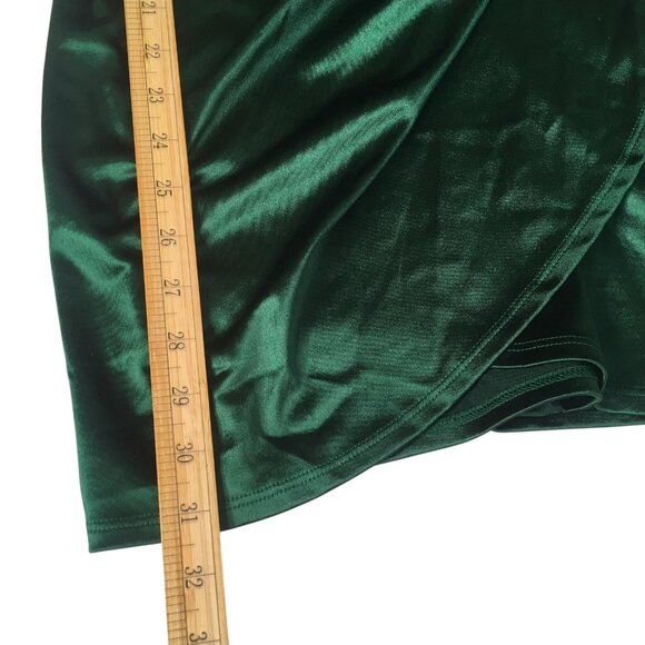 Holiday Fairy Dress Christmas Women Medium Green Satin Ruched Bodycon Mini Party - Picture 7 of 16